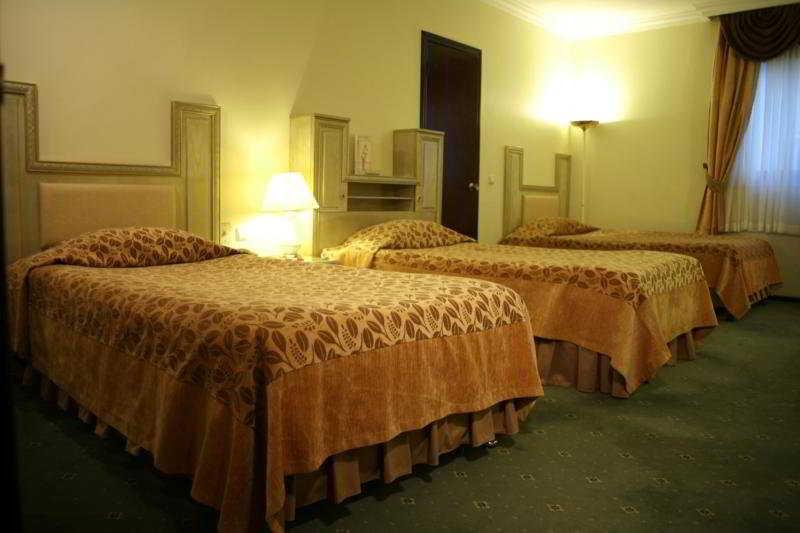 Guenes Hotel Merter Isztambul Szoba fotó