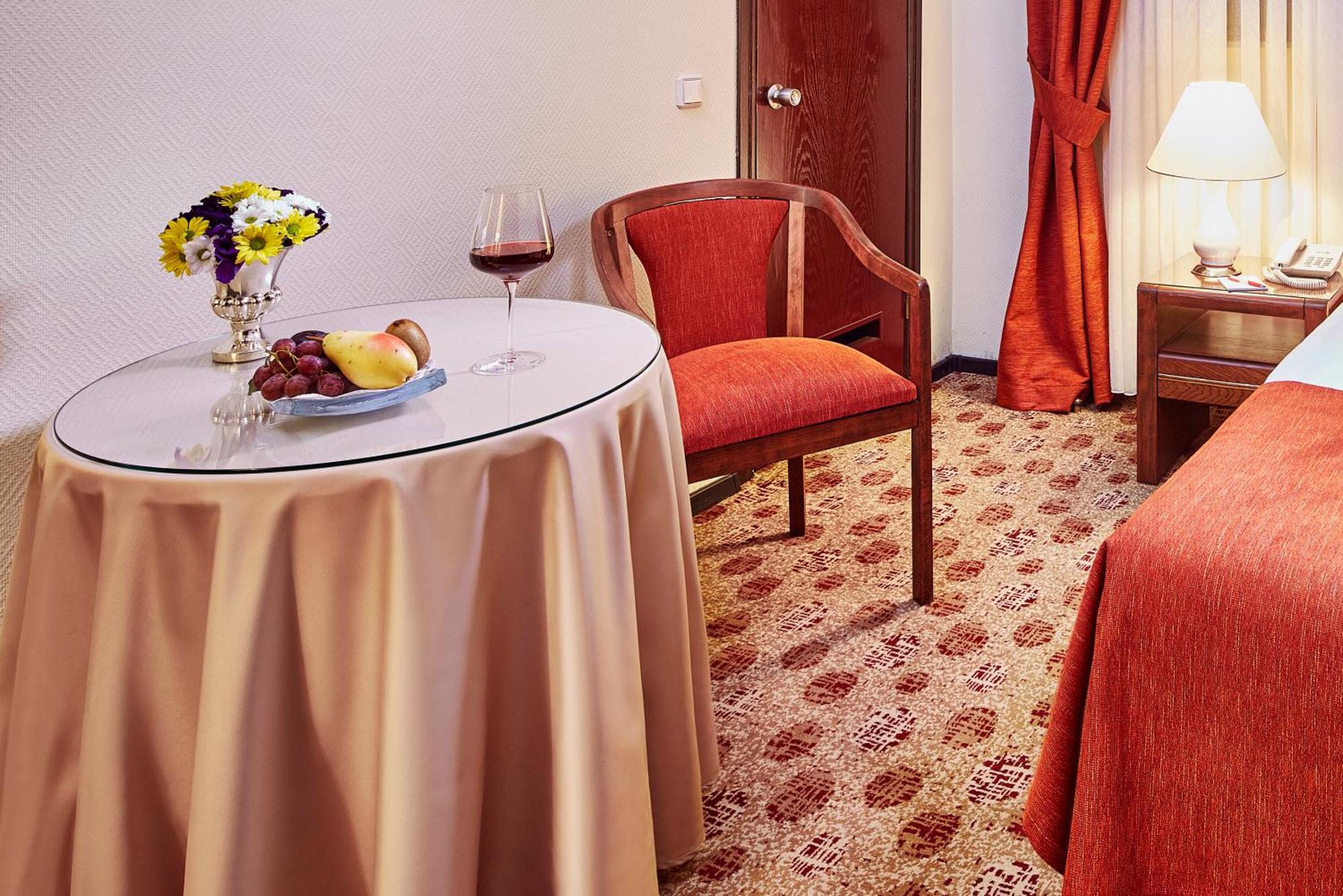 Guenes Hotel Merter Isztambul Kültér fotó